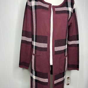 Elle Open long cardigan sweater. Women’s size Small